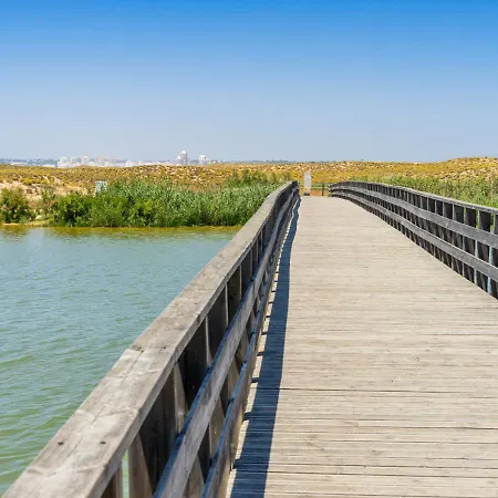 Blue Horizon Rooftop * Pêra