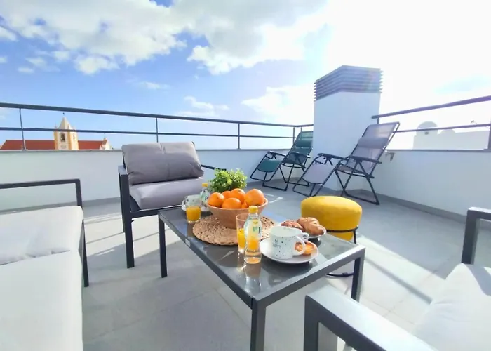 Blue Horizon Rooftop דירה פרה