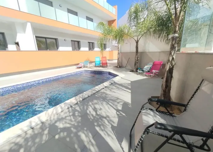 Blue Horizon Rooftop דירה פרה