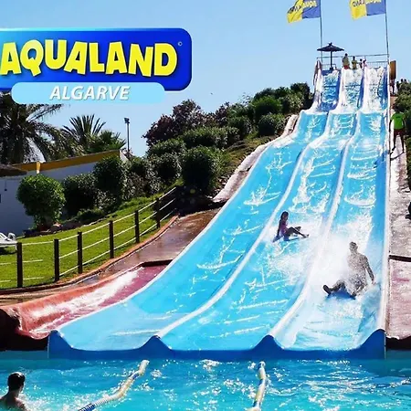 Blue Horizon Rooftop * Pêra