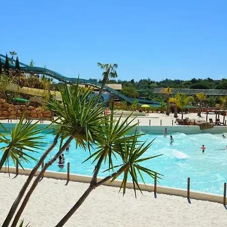 Blue Horizon Rooftop Pêra