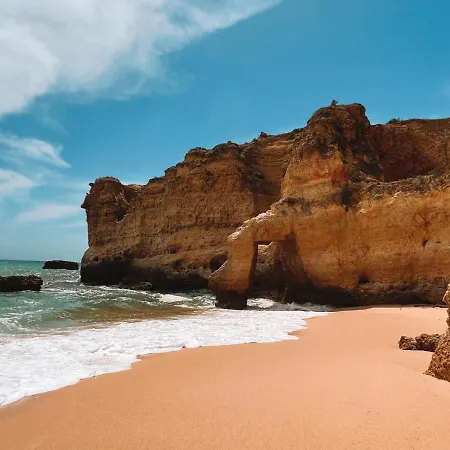 Blue Horizon Rooftop * Pêra